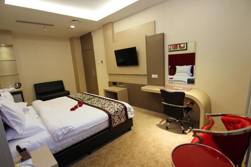 Batam City Hotel Nagoya Zimmer foto
